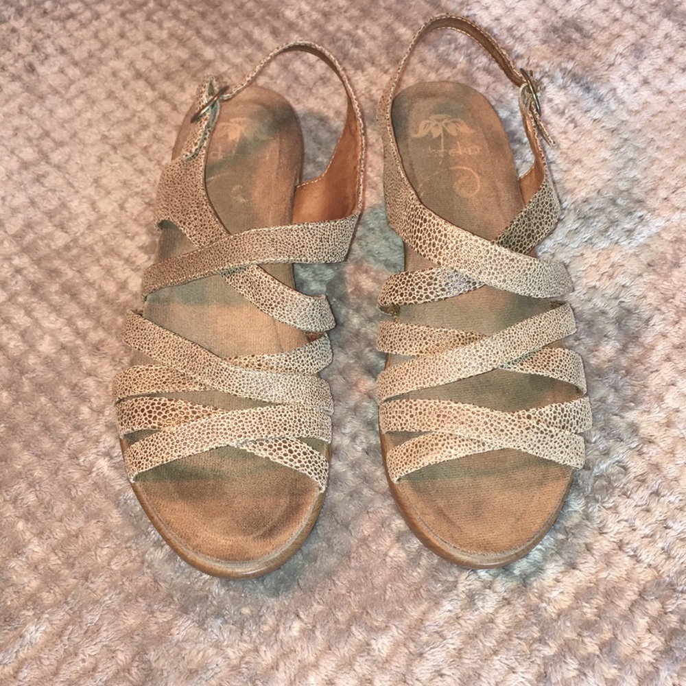 Dansko Platform Strapy Tan Sandals Sz 10.5